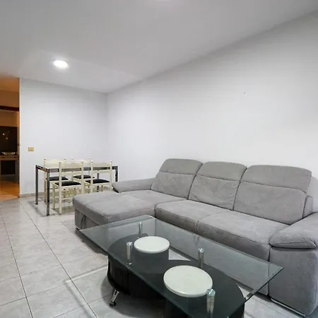 Apartment Spacious El Tablero *